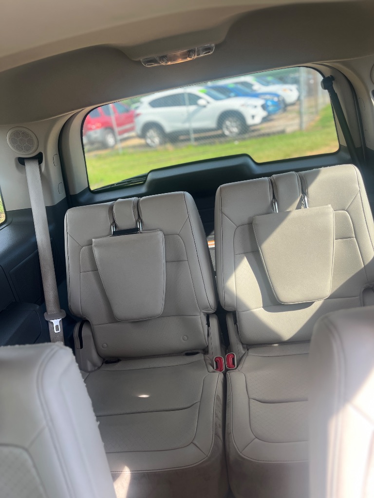 2011 Ford Flex - $8,900