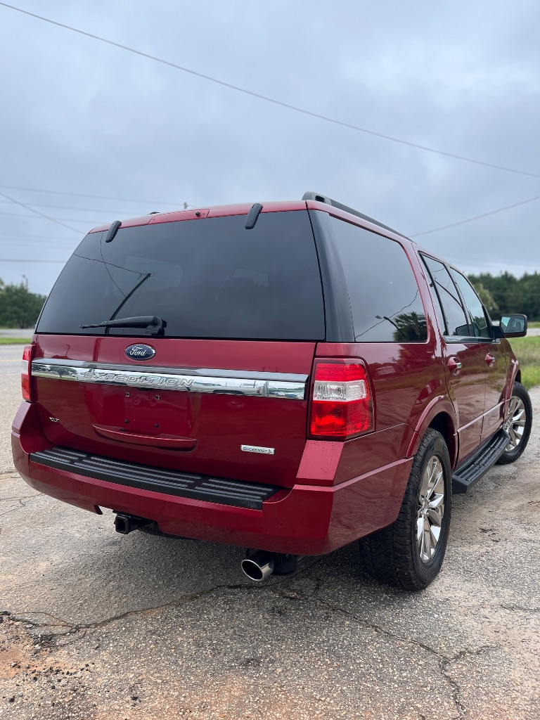 2016 Ford Expedition - $14,900