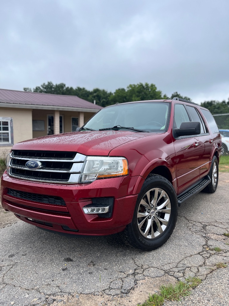 2016 Ford Expedition - $14,900