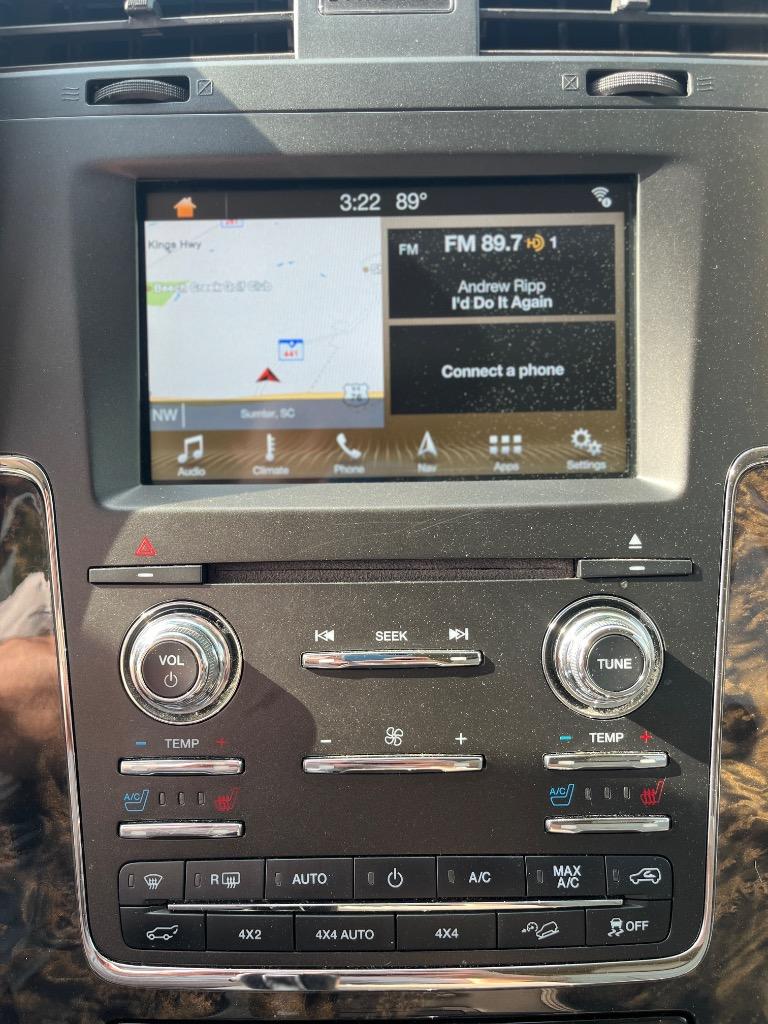 2016 Lincoln Navigator - $10,900