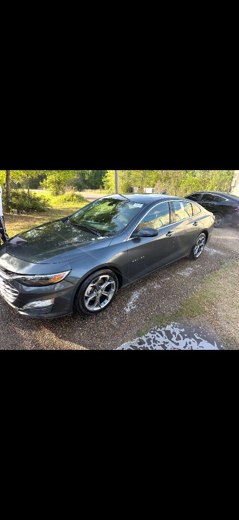 2020 Chevrolet Malibu - $8,800