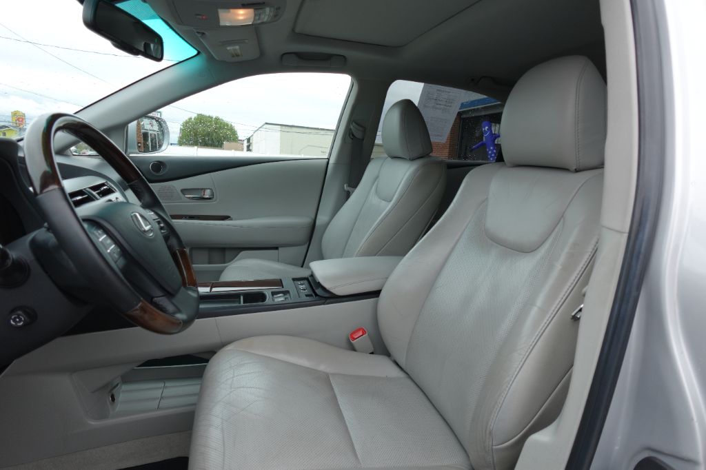 2012 Lexus RX - $12,995