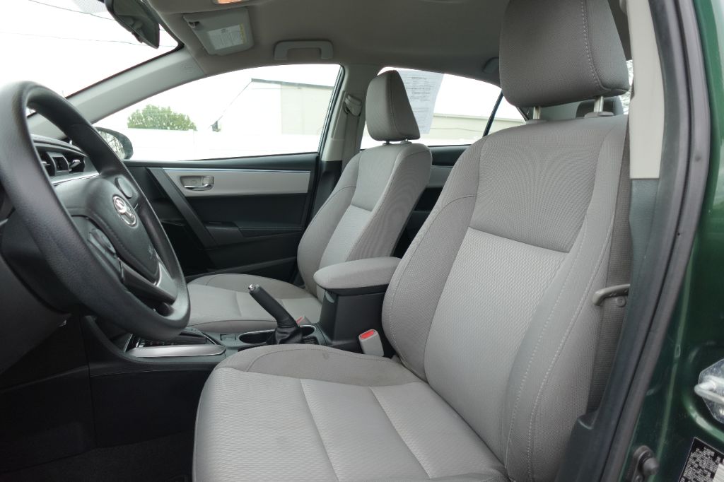 2015 Toyota Corolla - $13,800