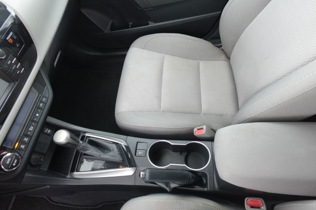 2015 Toyota Corolla - $13,800