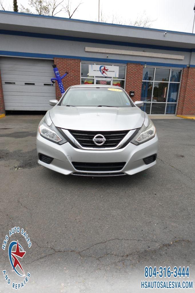 2017 Nissan Altima - $11,995
