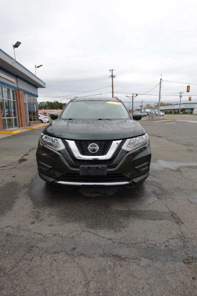 2018 Nissan Rogue - $15,995