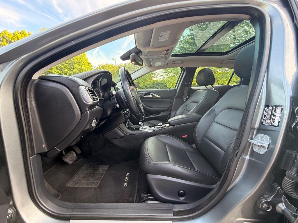 2017 INFINITI QX30 - $11,999