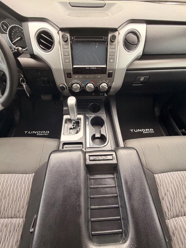 2017 Toyota Tundra - $19,500