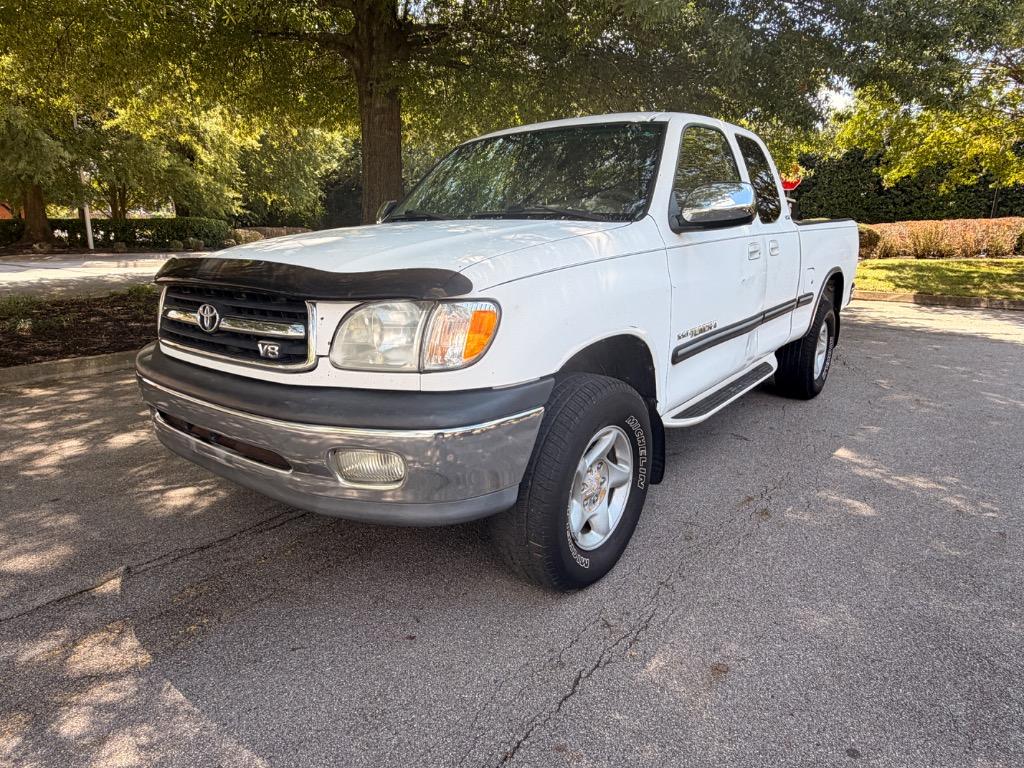 2000 Toyota Tundra - $7,700