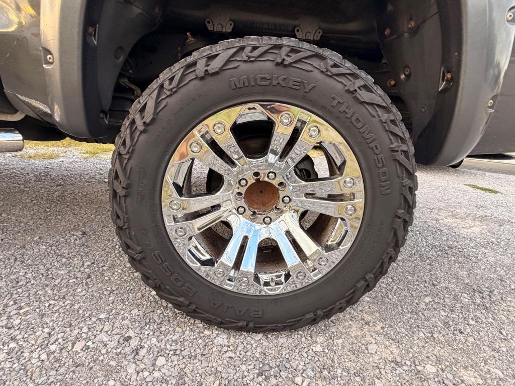 2013 Toyota Tundra - $12,800
