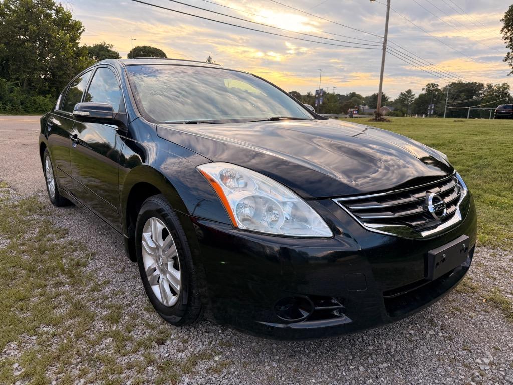 2011 Nissan Altima - $7,500