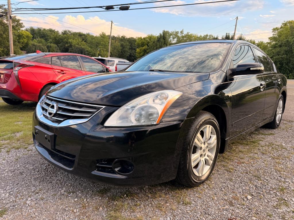 2011 Nissan Altima - $7,500