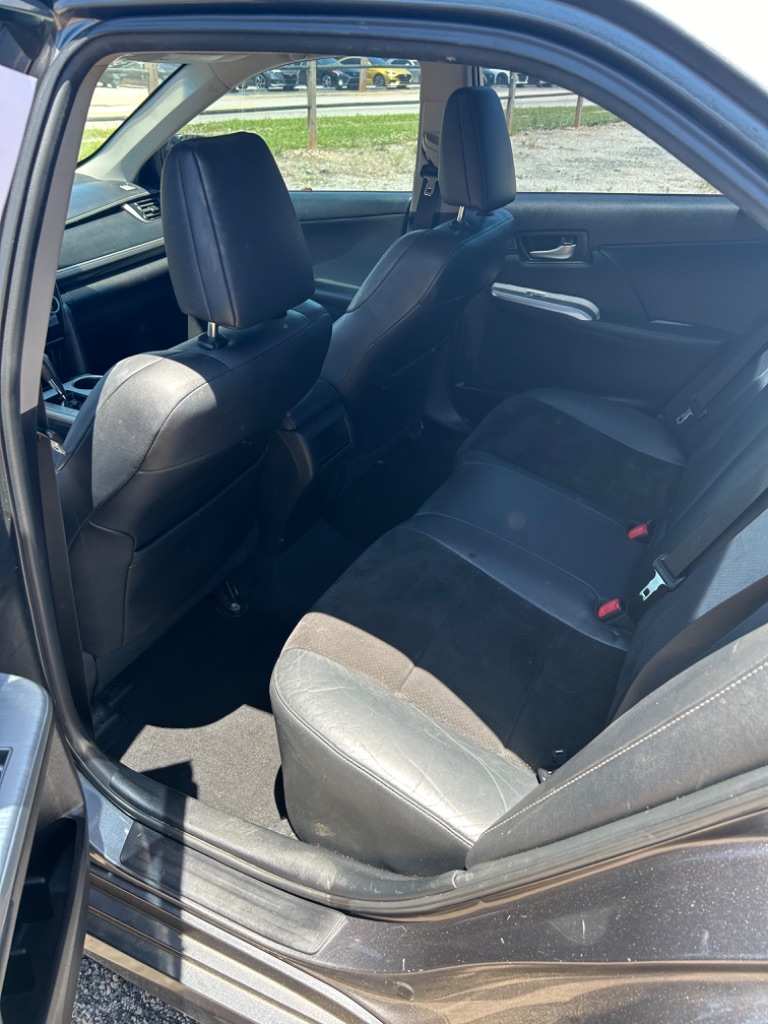 2012 Toyota Camry - $9,400
