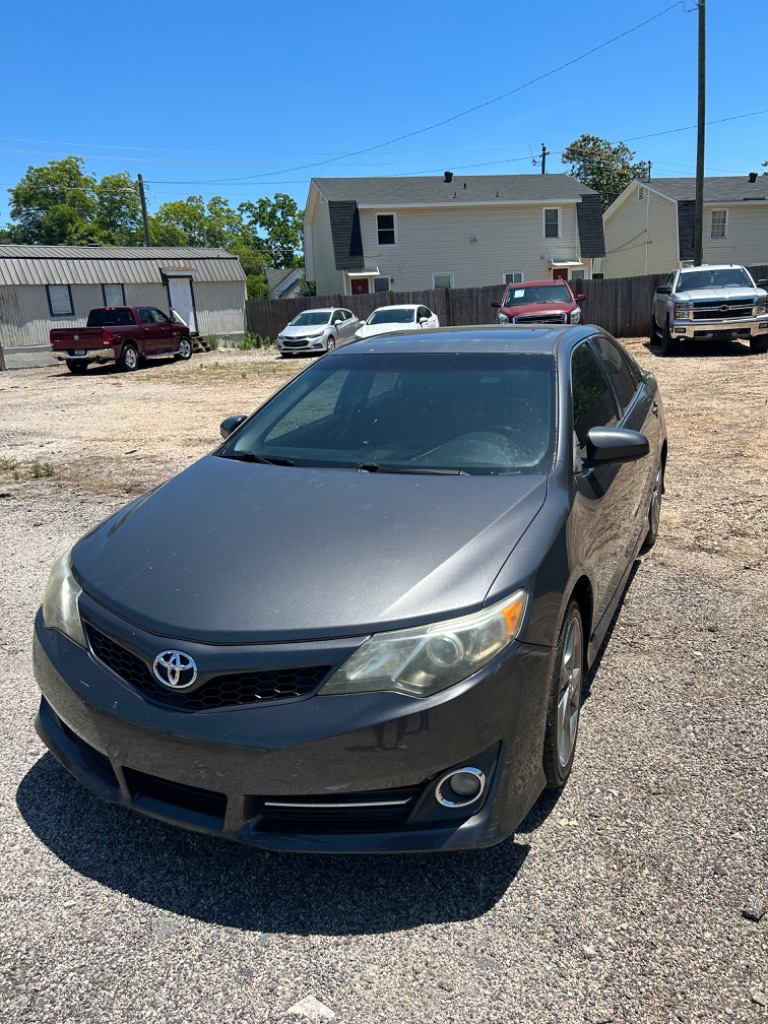 2012 Toyota Camry - $9,400