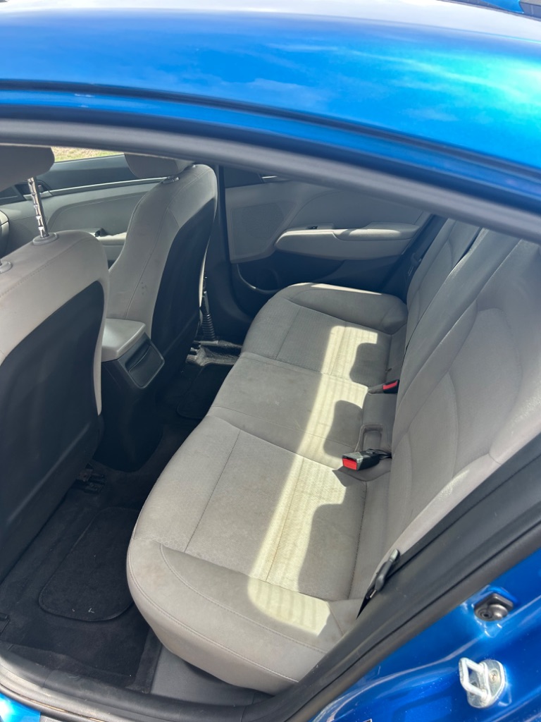 2017 Hyundai Elantra - $7,500