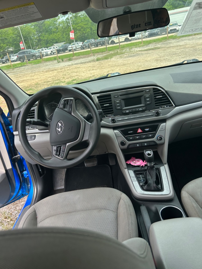 2017 Hyundai Elantra - $7,500