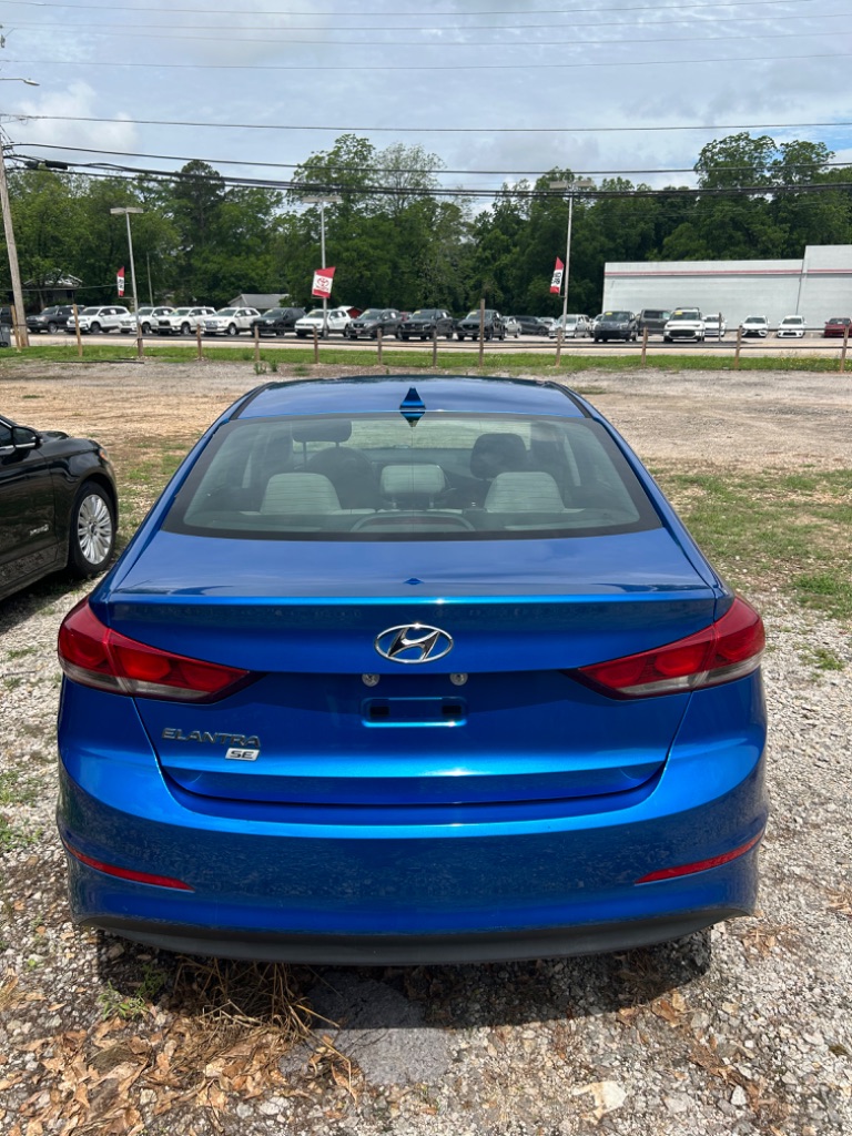 2017 Hyundai Elantra - $7,500