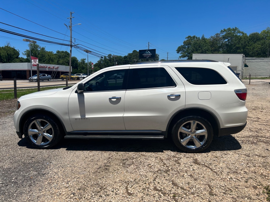 2012 Dodge Durango - $11,800