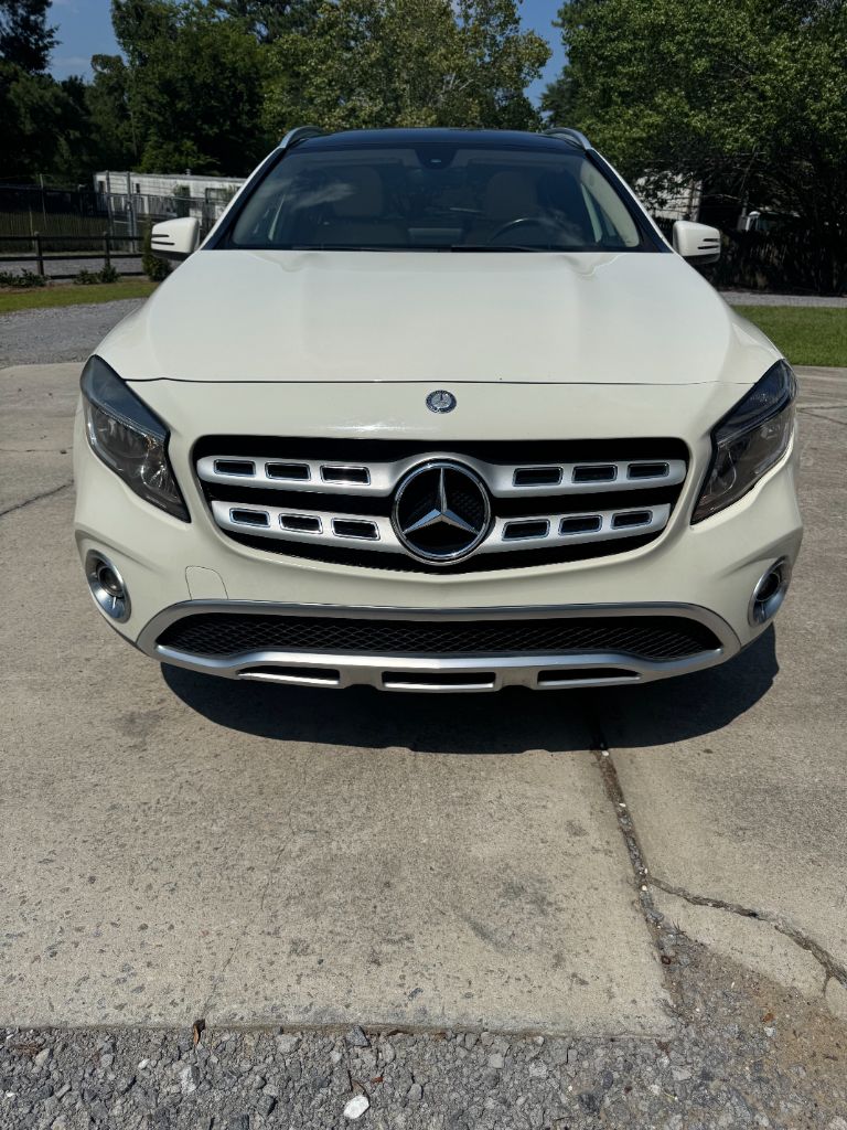 2018 Mercedes-Benz GLA - $12,995
