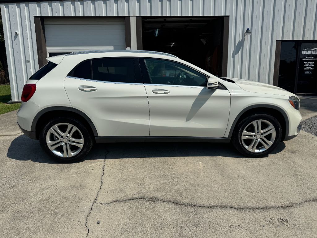 2018 Mercedes-Benz GLA - $12,995