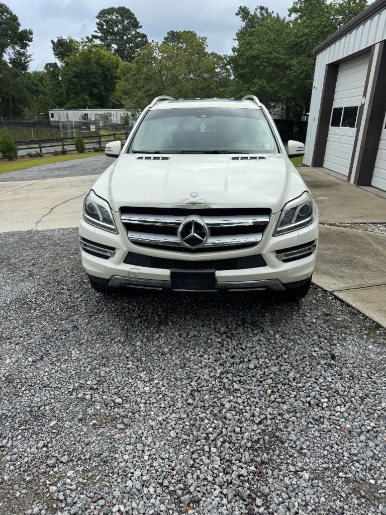 2014 Mercedes-Benz GL-Class - $12,699