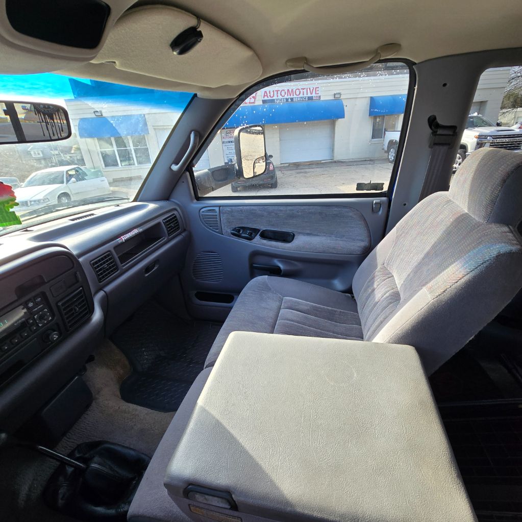 1997 Dodge Ram 1500 - $35,000