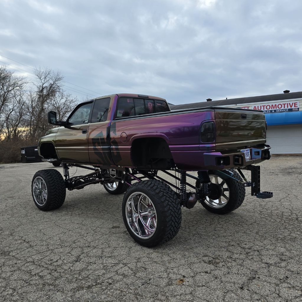 1997 Dodge Ram 1500 - $35,000