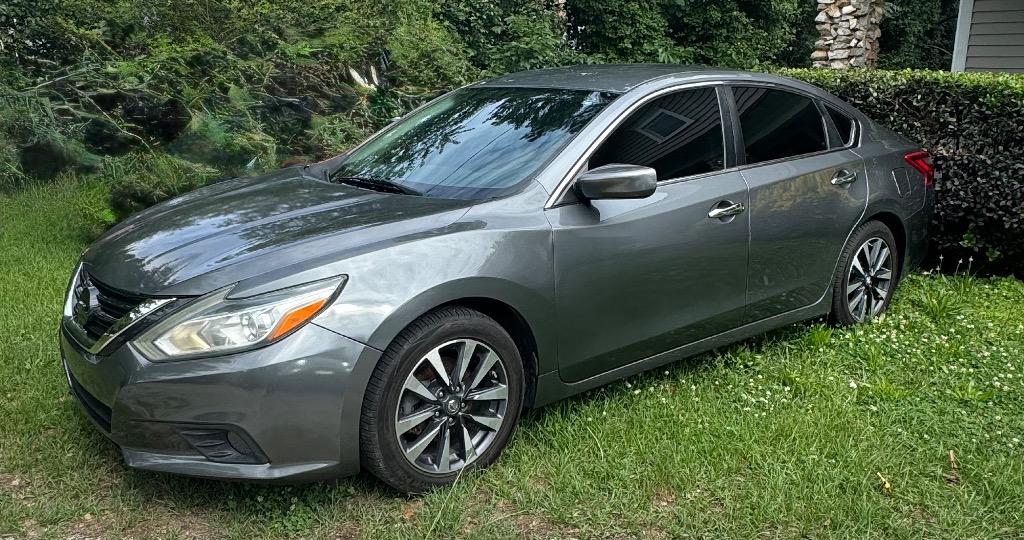 2016 Nissan Altima - $6,950