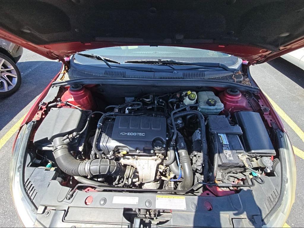 2011 Chevrolet Cruze - $3,500