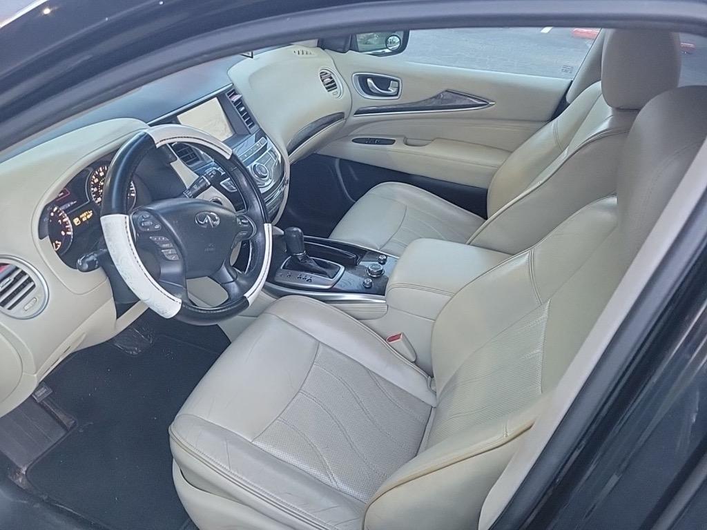 2015 INFINITI QX60 - $9,300