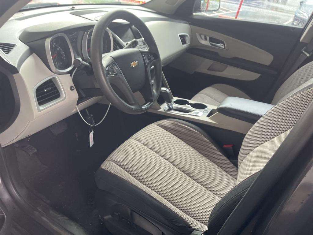 2016 Chevrolet Equinox - $9,525