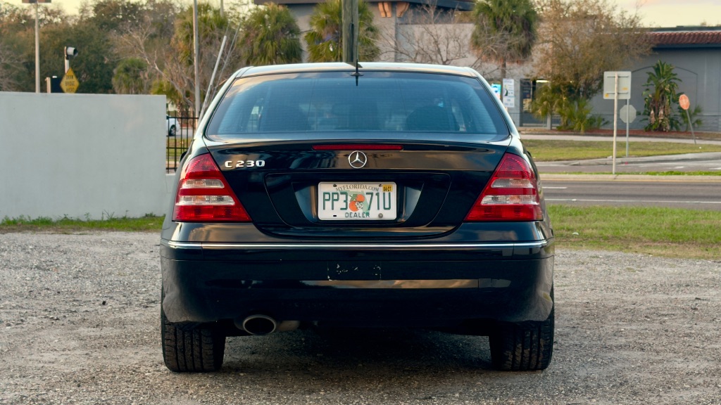 2006 Mercedes-Benz C-Class - $4,500