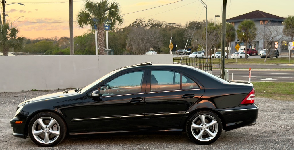 2006 Mercedes-Benz C-Class - $4,500