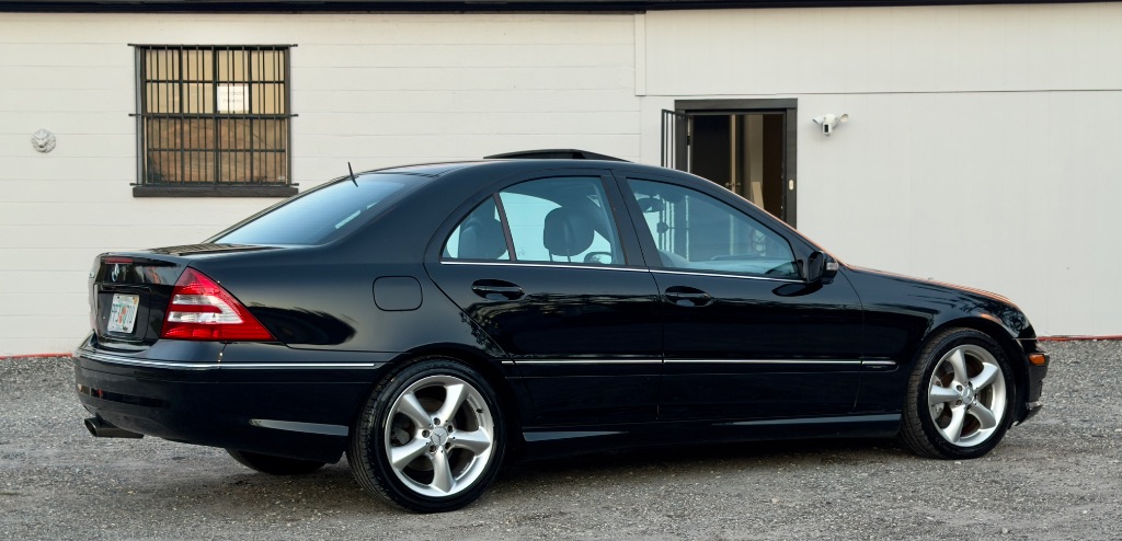 2006 Mercedes-Benz C-Class - $4,500
