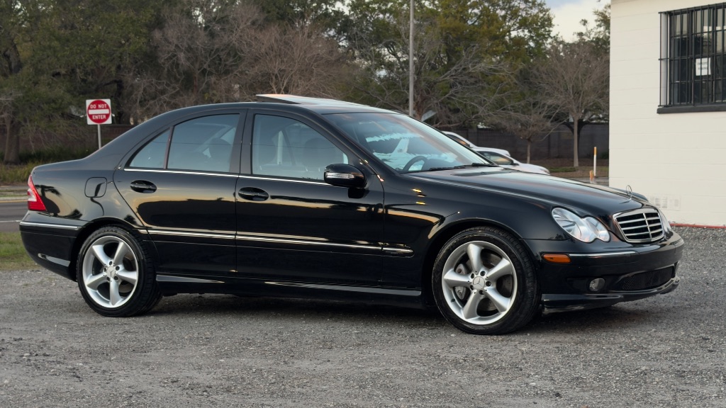 2006 Mercedes-Benz C-Class - $4,500
