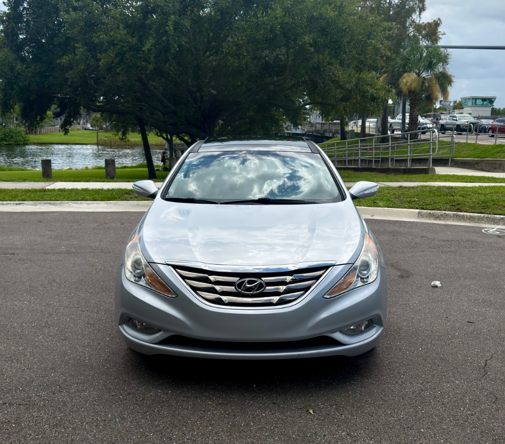 2013 Hyundai Sonata - $6,900