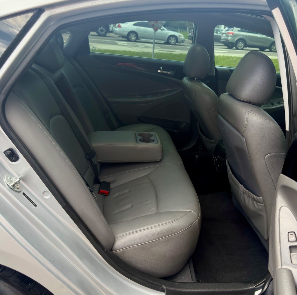 2013 Hyundai Sonata - $6,900