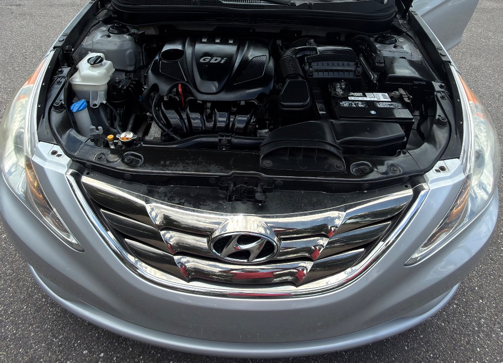 2013 Hyundai Sonata - $6,900
