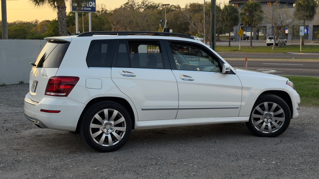 2014 Mercedes-Benz GLK-Class - $11,000