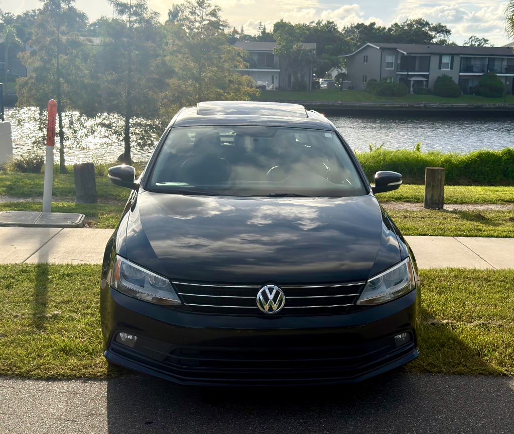 2015 Volkswagen Jetta - $6,450