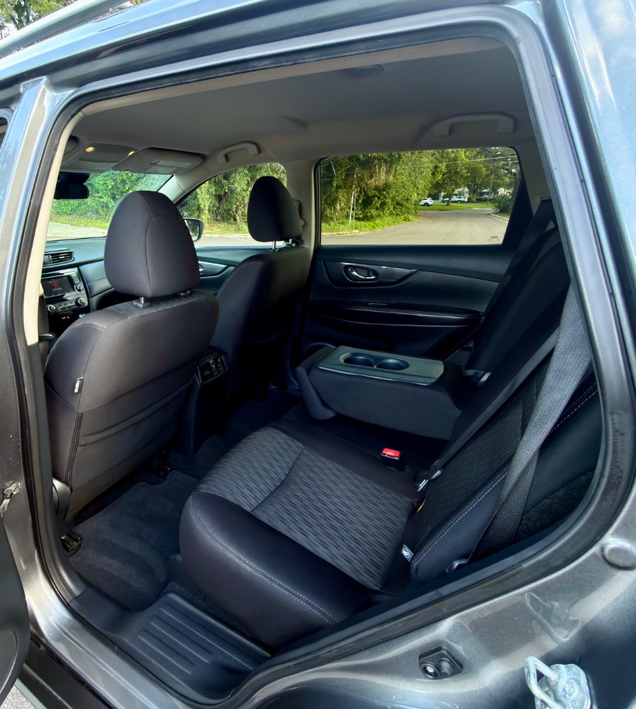 2019 Nissan Rogue - $8,250