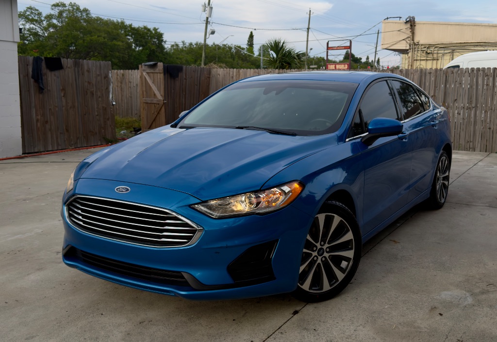 2020 Ford Fusion - $8,900