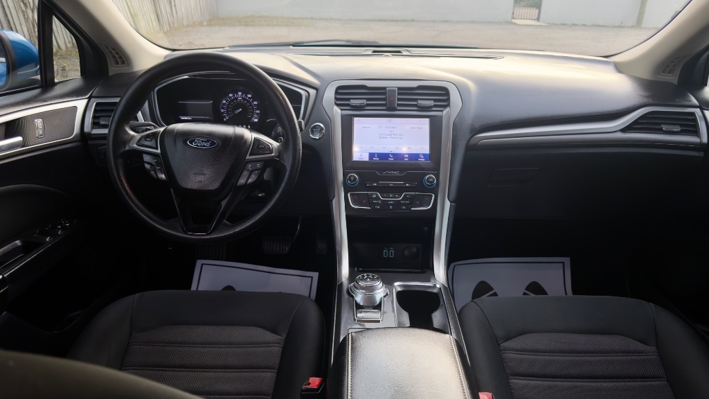 2020 Ford Fusion - $8,900