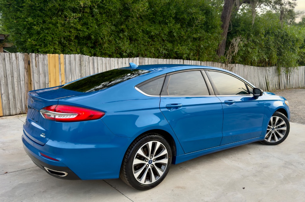 2020 Ford Fusion - $8,900