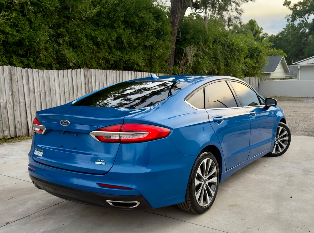 2020 Ford Fusion - $8,900
