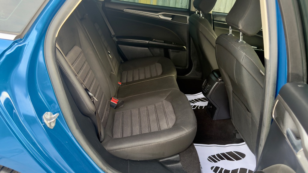 2020 Ford Fusion - $8,900