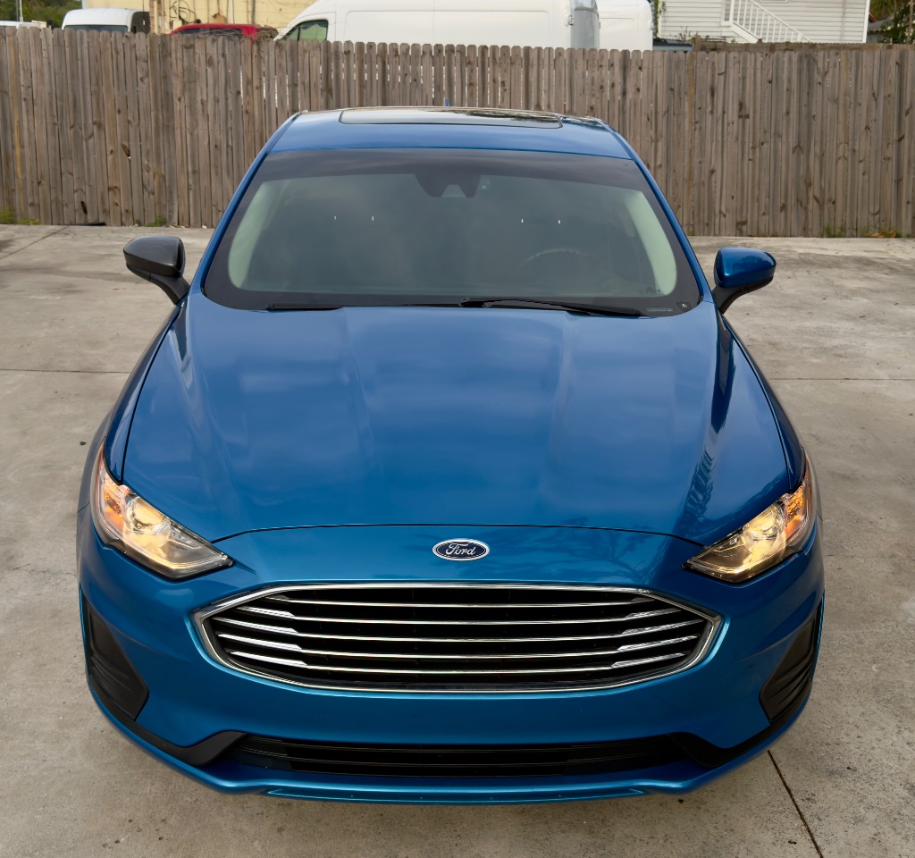 2020 Ford Fusion - $8,900