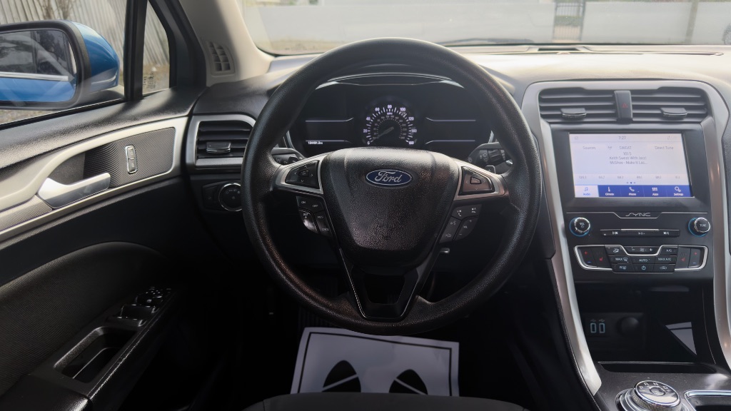 2020 Ford Fusion - $8,900