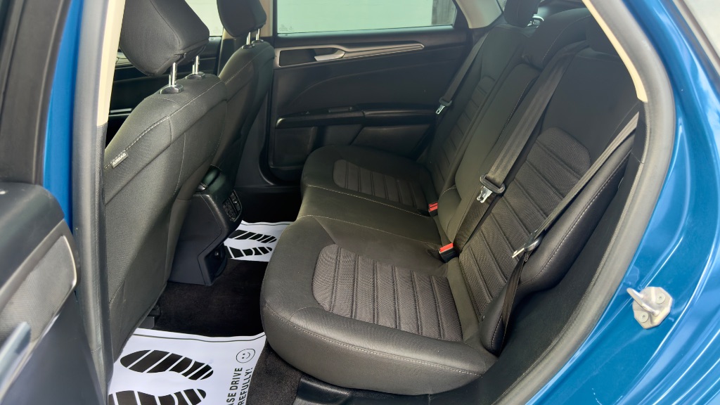 2020 Ford Fusion - $8,900