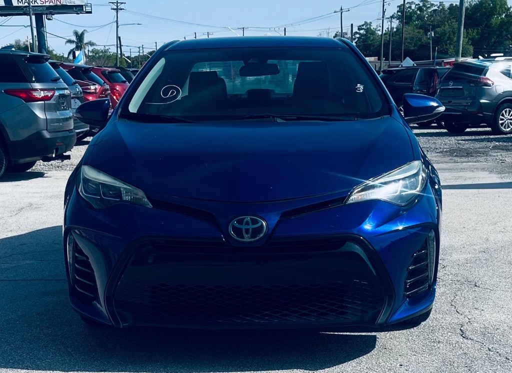 2018 Toyota Corolla - $10,600